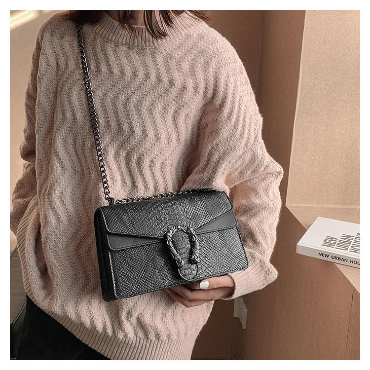 Vintage Chain Small Square Bag